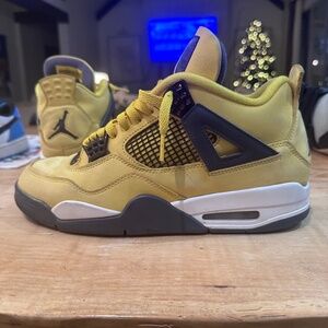 Mens Jordan 4 Retro Lightning